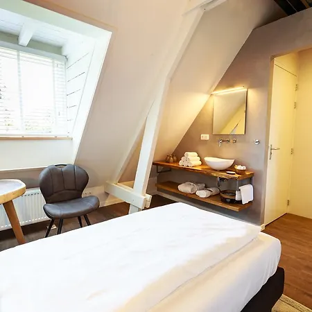 Landgoed De Grote Beek Bed and Breakfast Αϊντχόφεν